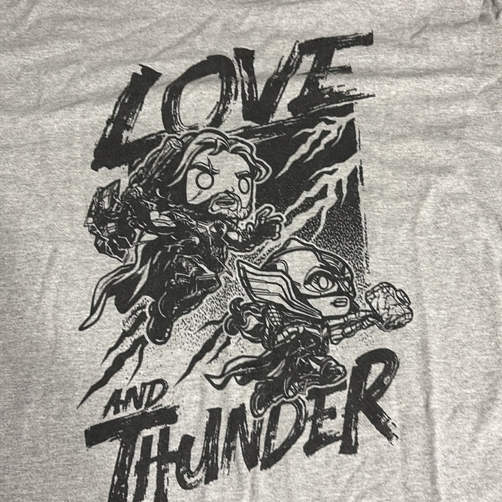 Funko Pop Tees Thor love and thunder graphic Tshirt - Picture 2 of 6